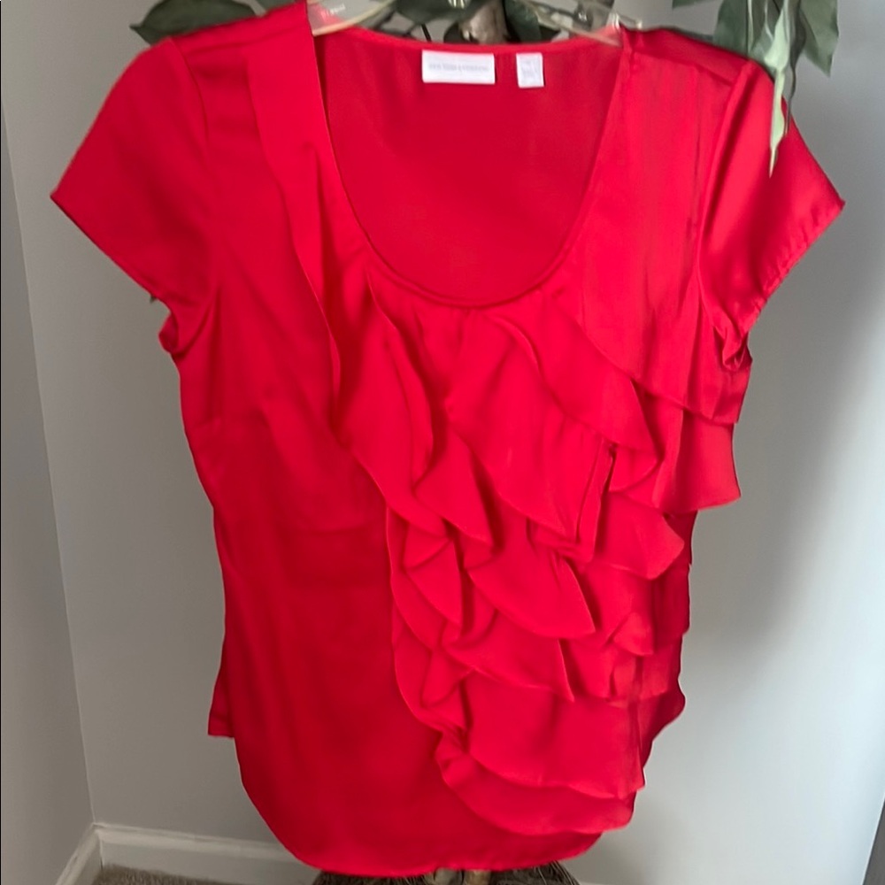NY&C Elegant Red Ruffle Top